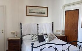 B&B Al Teatro With Canal View