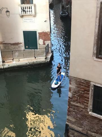 B&B Al Teatro With Canal View Venedig Exterior foto